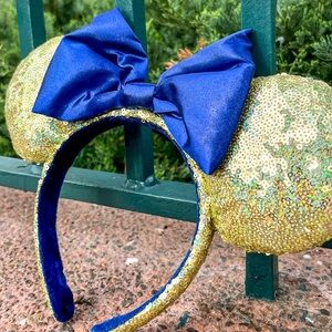Disney Parks 50th Anniversary Gold & Blue Sequin Minnie Ears